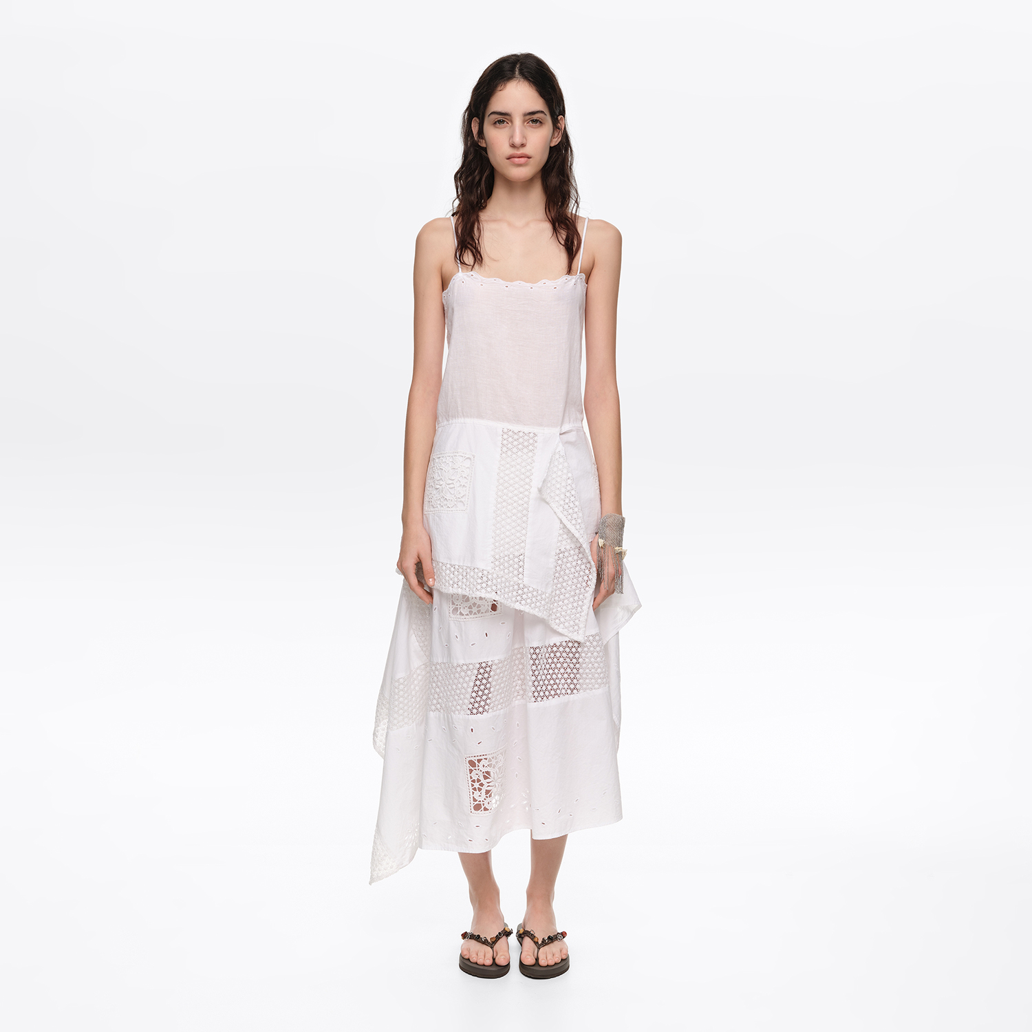 BIMBA Y LOLA White embroidered skirt with asymmetrical handkerchief hem