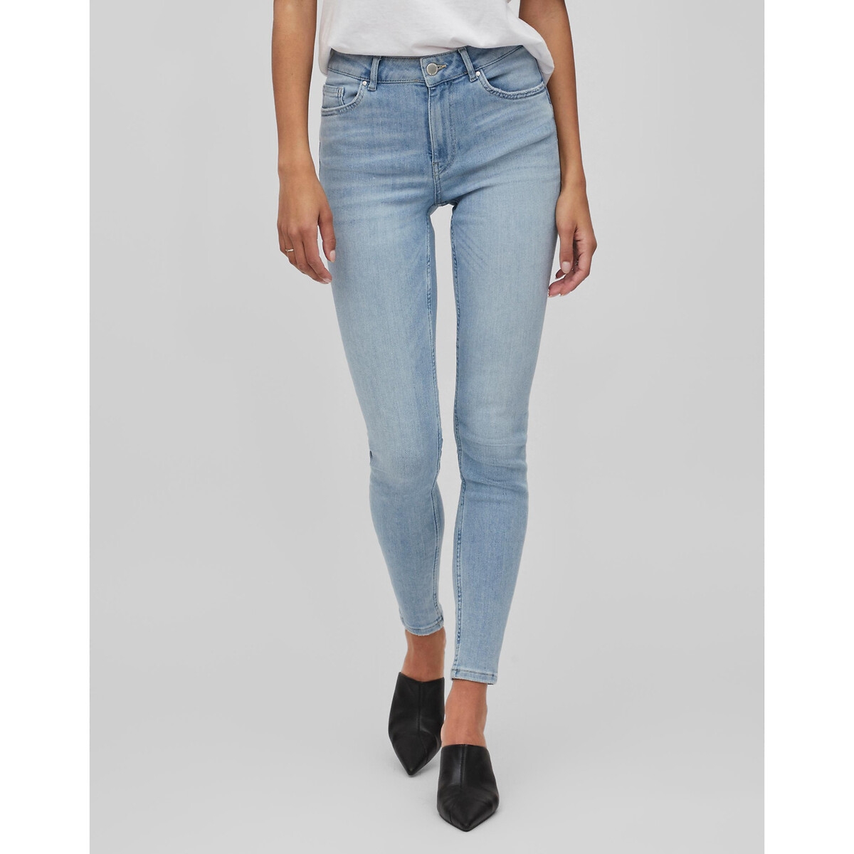 Photograph of Vila Classic Skinny Jeans, Mid Rise