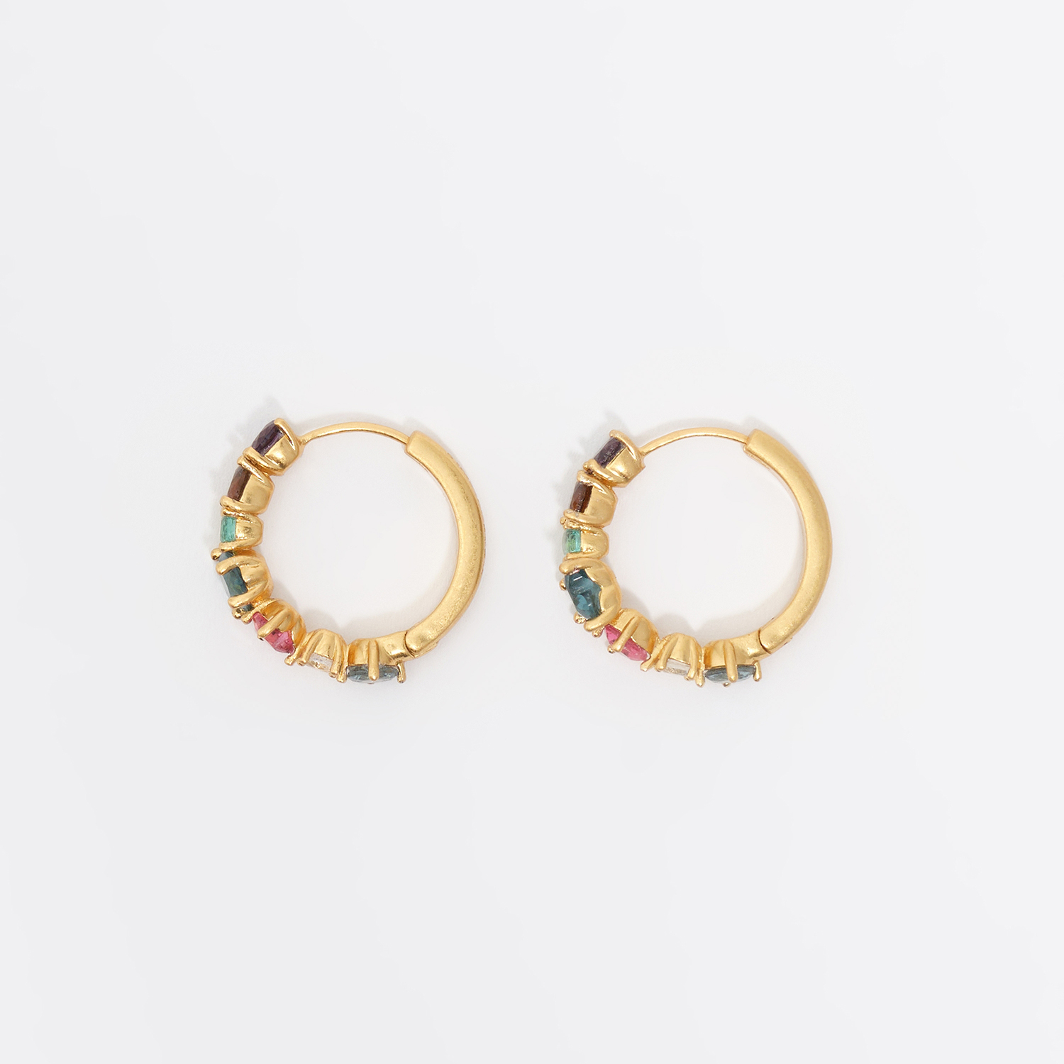 BIMBA Y LOLA Gold crystals heart hoop earrings