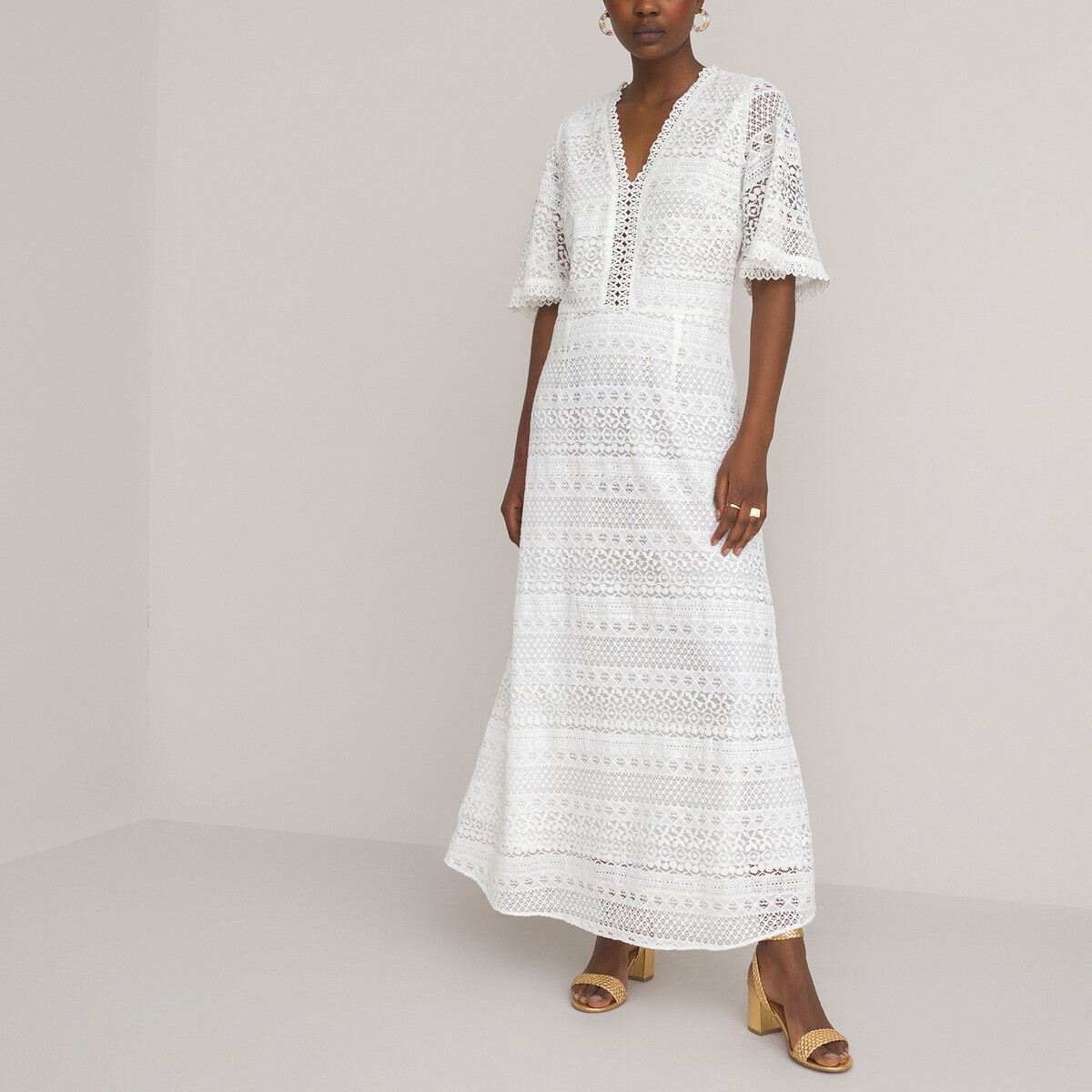 Photograph of La Redoute Collections Lace Wedding Dress in Cotton Mix with V-Neck and Short Sleeves