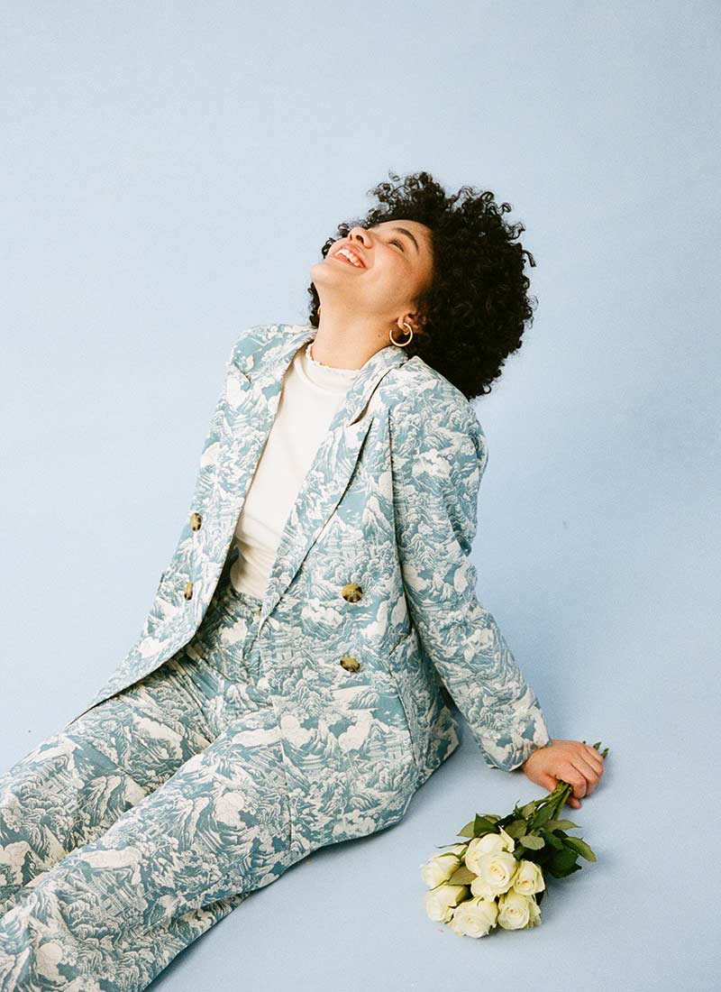 Photograph of Joanie Clothing Richy Ornamental Chinoiserie Print Soft Tailored Blazer