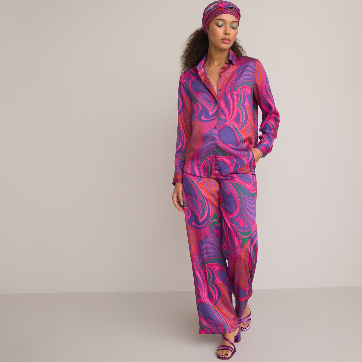 Photograph of La Redoute Collections Satin Printed Wide Leg Trousers