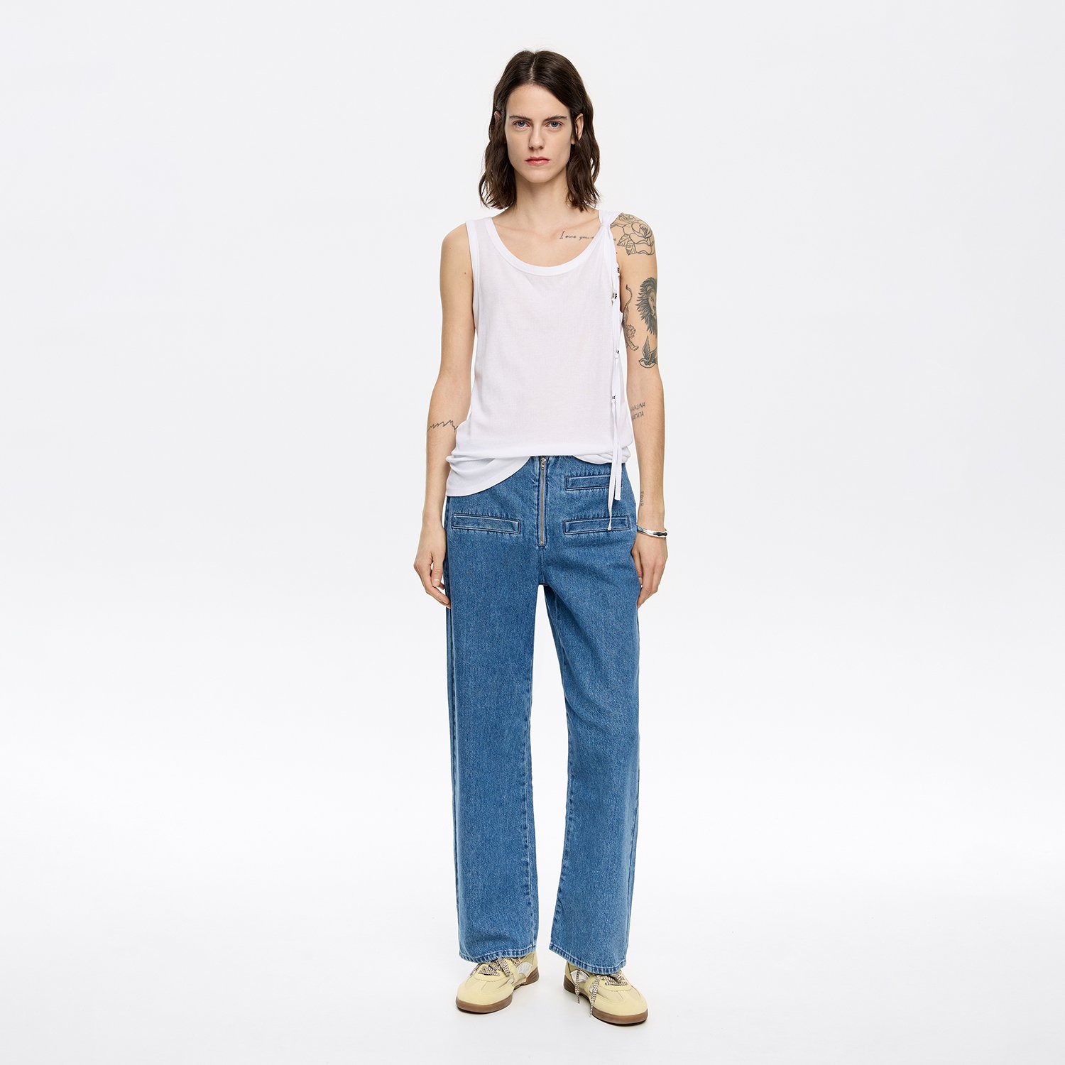 Photograph of BIMBA Y LOLA Mid-blue denim ankle-length jeans