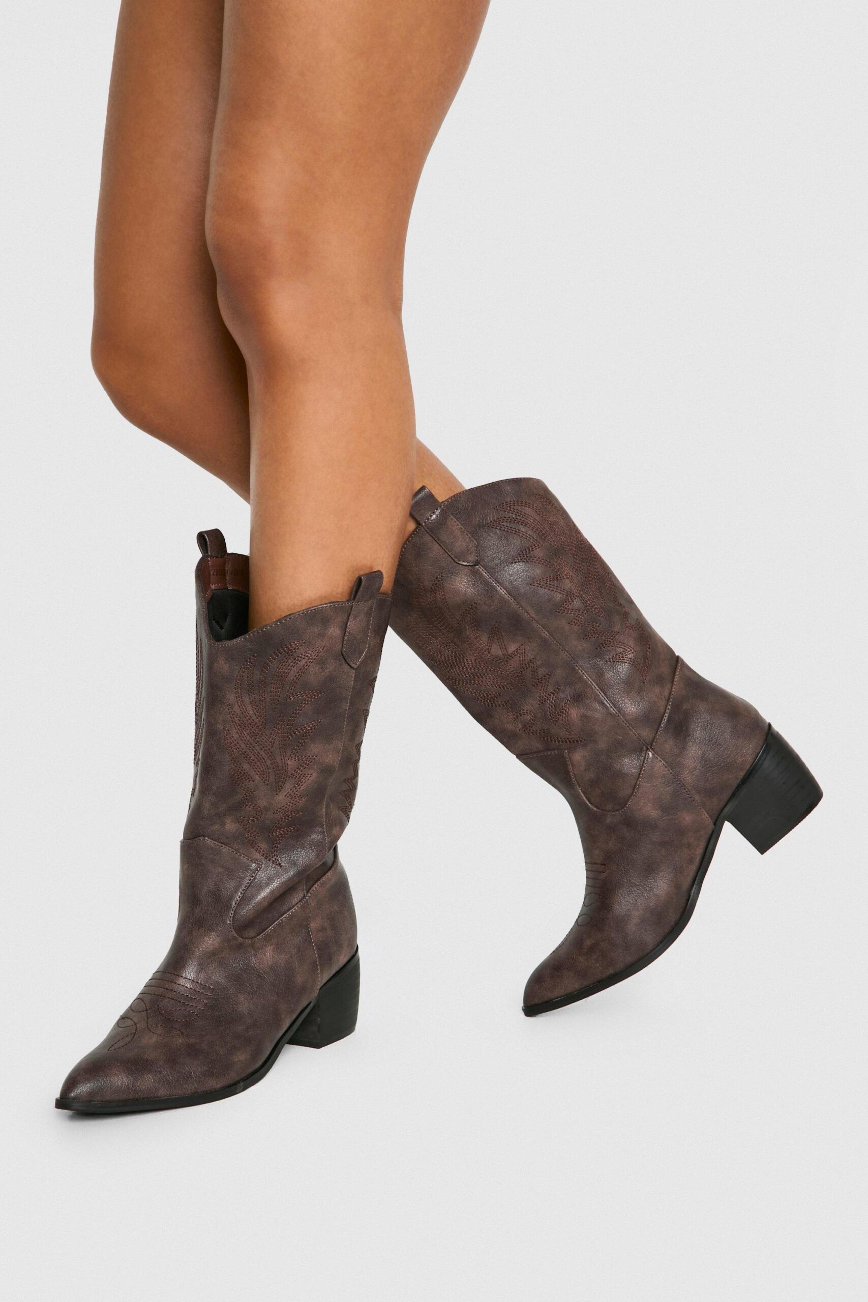 Wide fit cowboy boots 2025