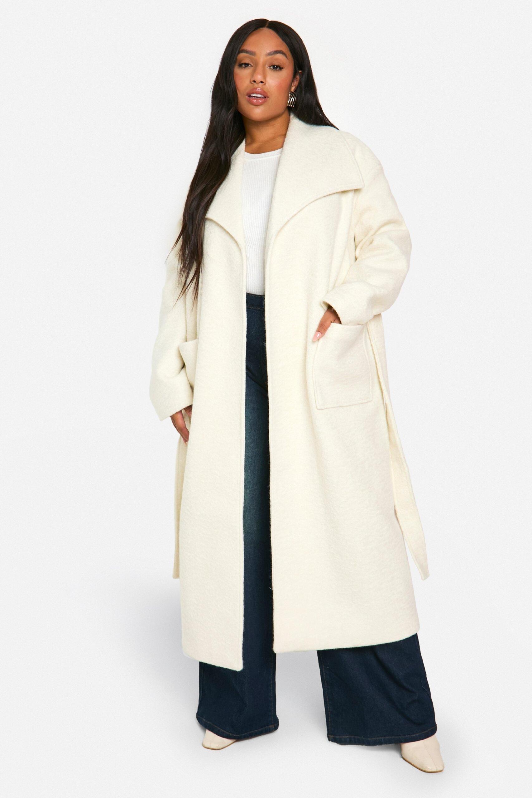 Boohoo Womens Plus Brushed Shawl Collar Belted Coat Rather Saucy