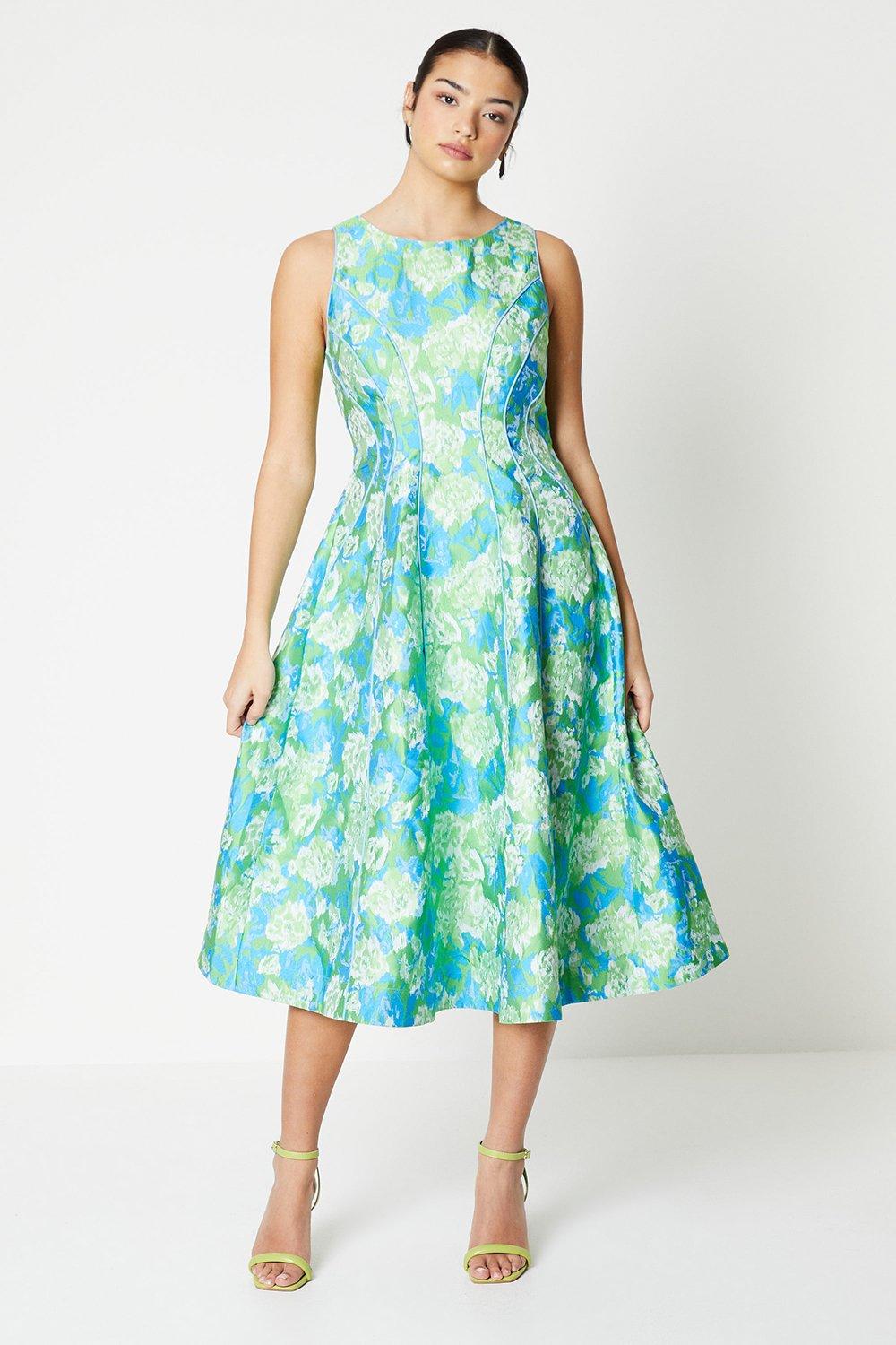 Photograph of Dorothy Perkins Womens Premium Seam Detail Jacquard Midi Dress